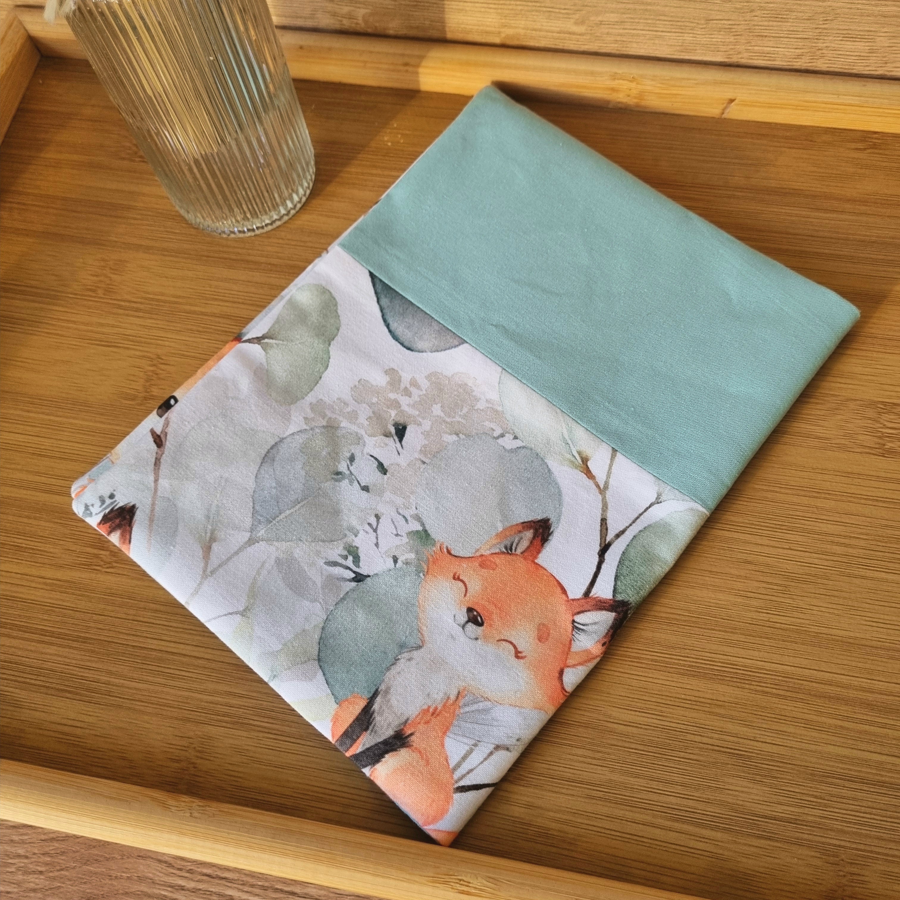 Protège Carnet de santé personnalisable •Eucalyptus Renard•