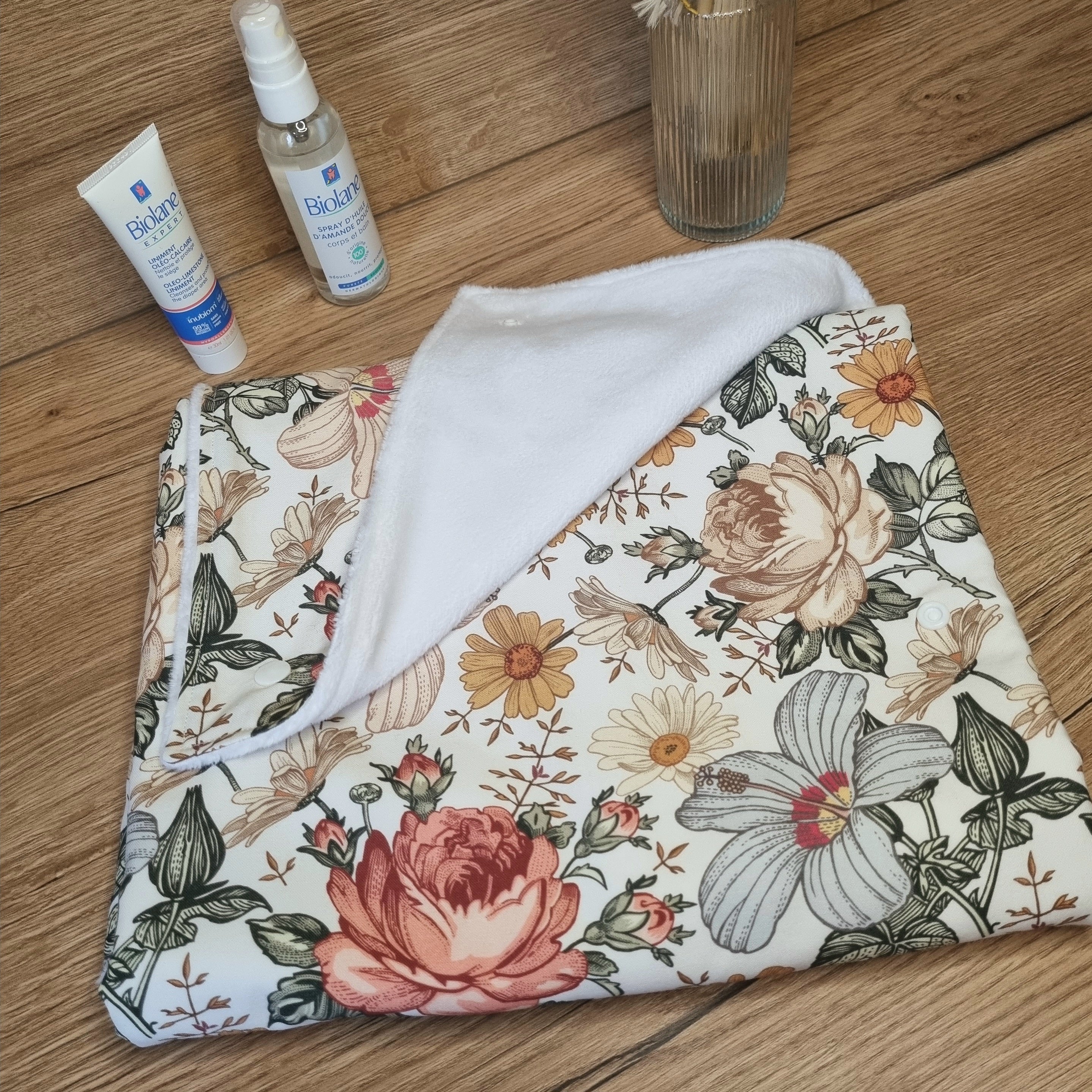 Tapis à langer nomade •Fleurs Vintage•