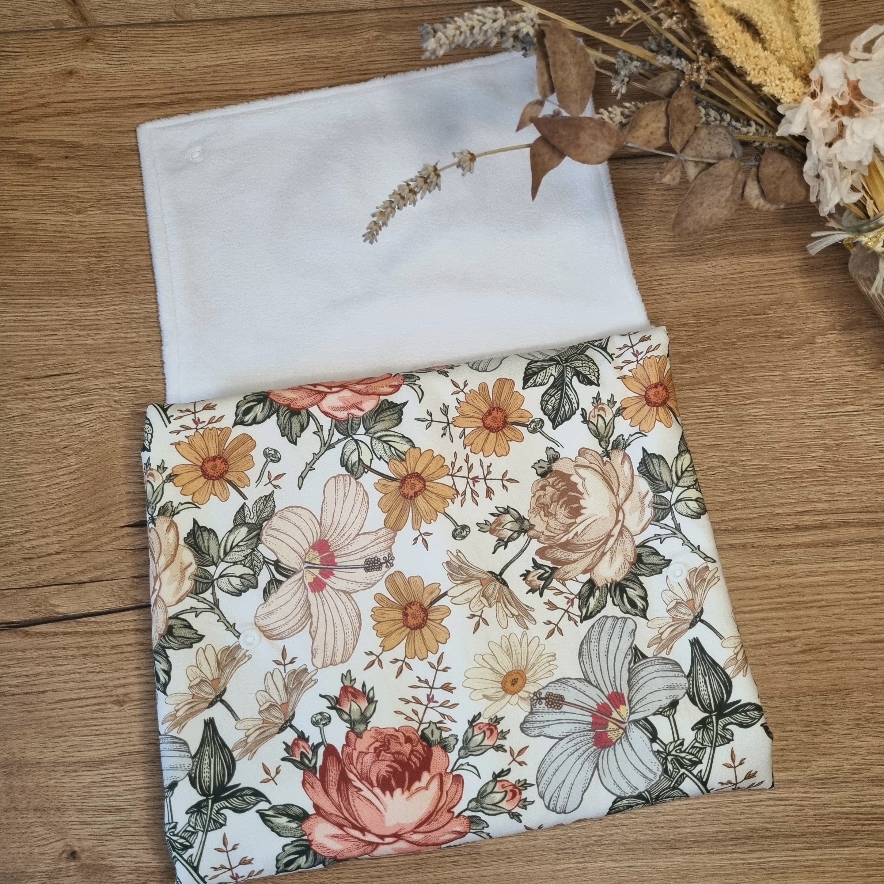 Tapis à langer nomade •Fleurs Vintage•