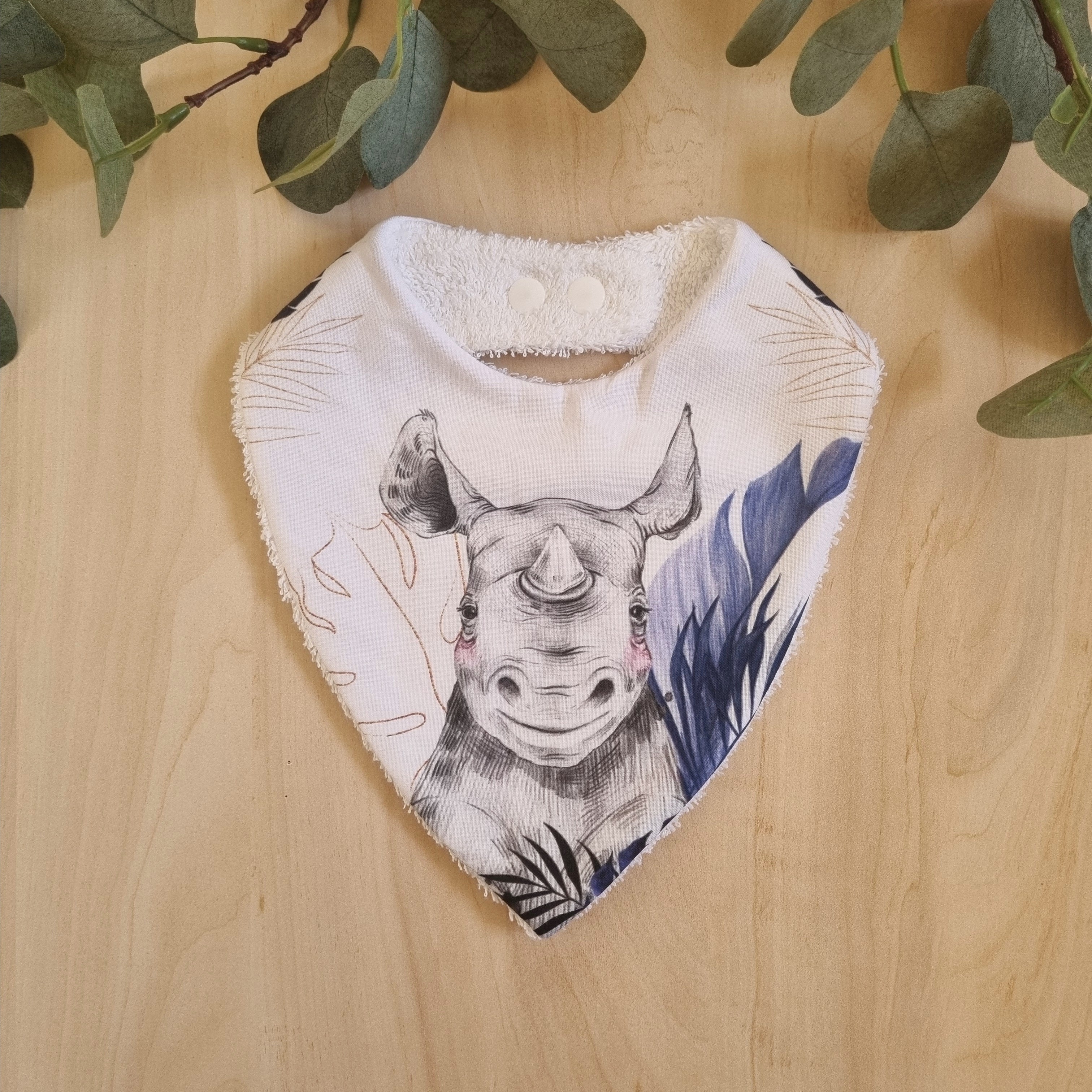 Bavoir bandana évolutif •Rhinocéros Bleu•