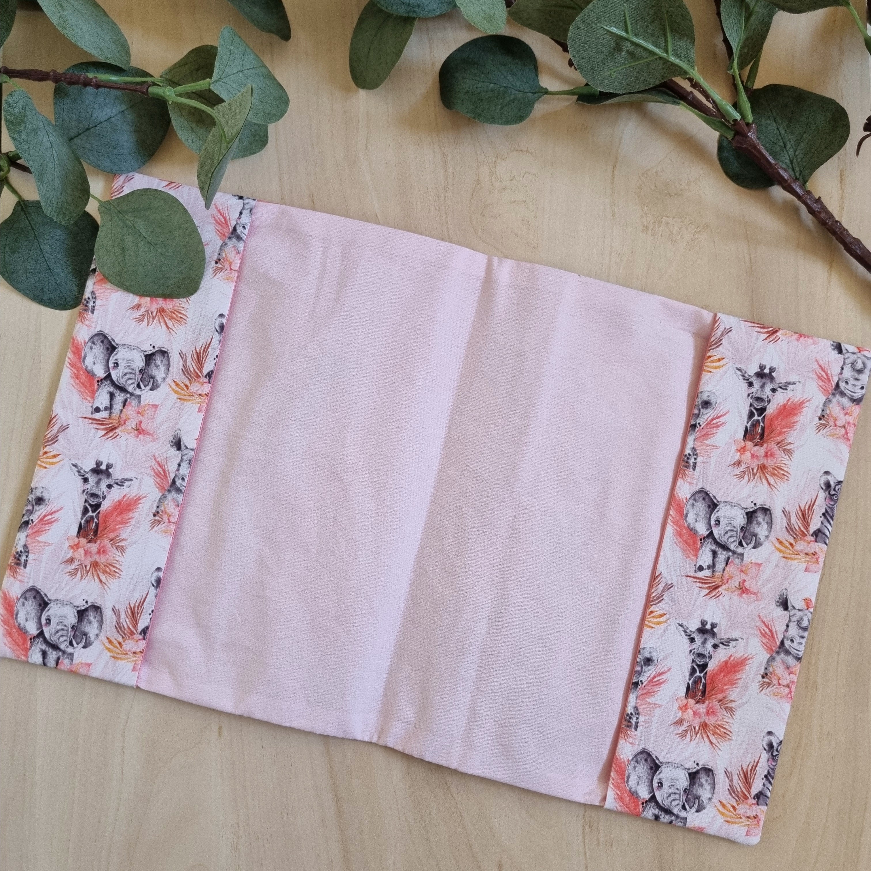 Protège Carnet de santé personnalisable •Lion Rose•