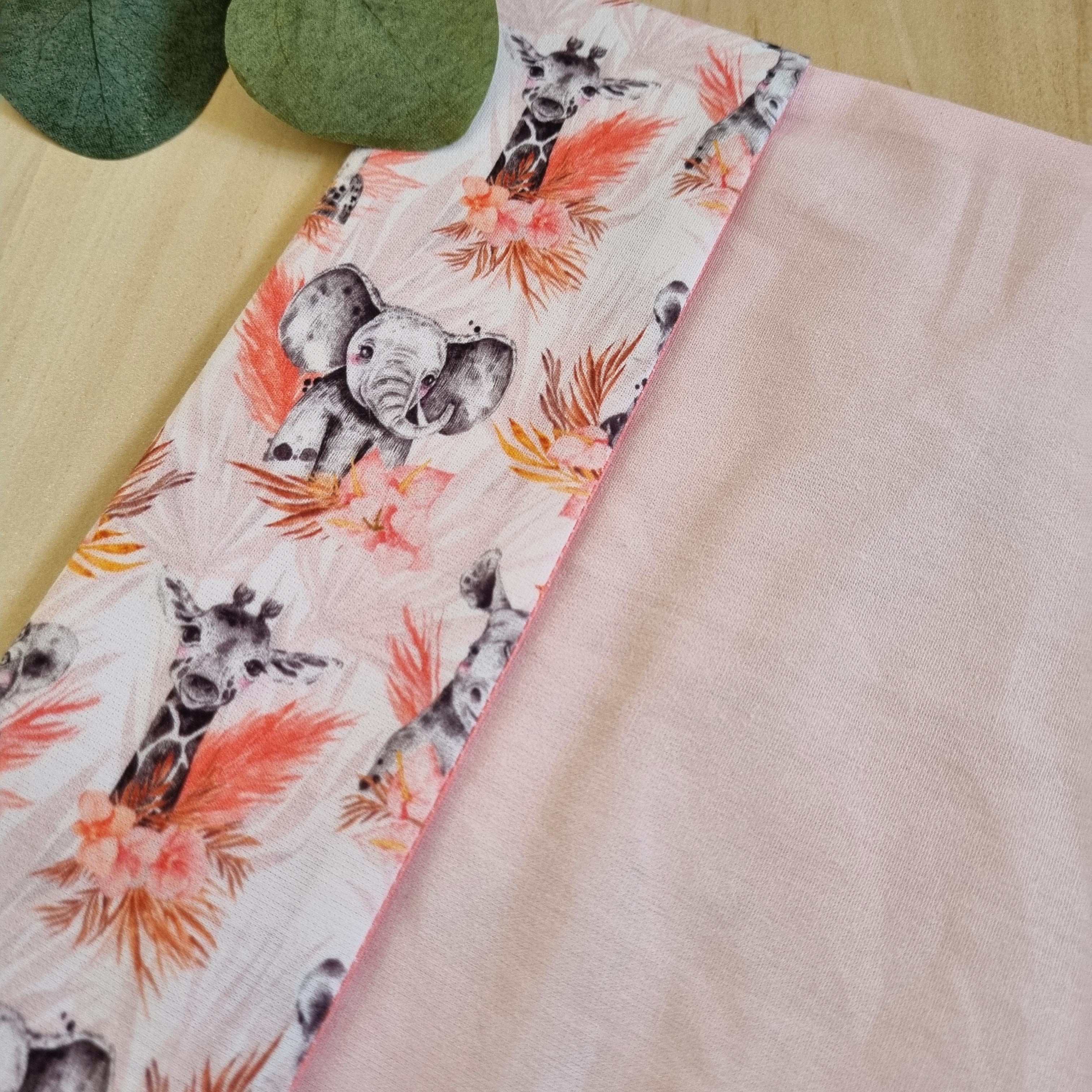 Protège Carnet de santé personnalisable •Lion Rose•