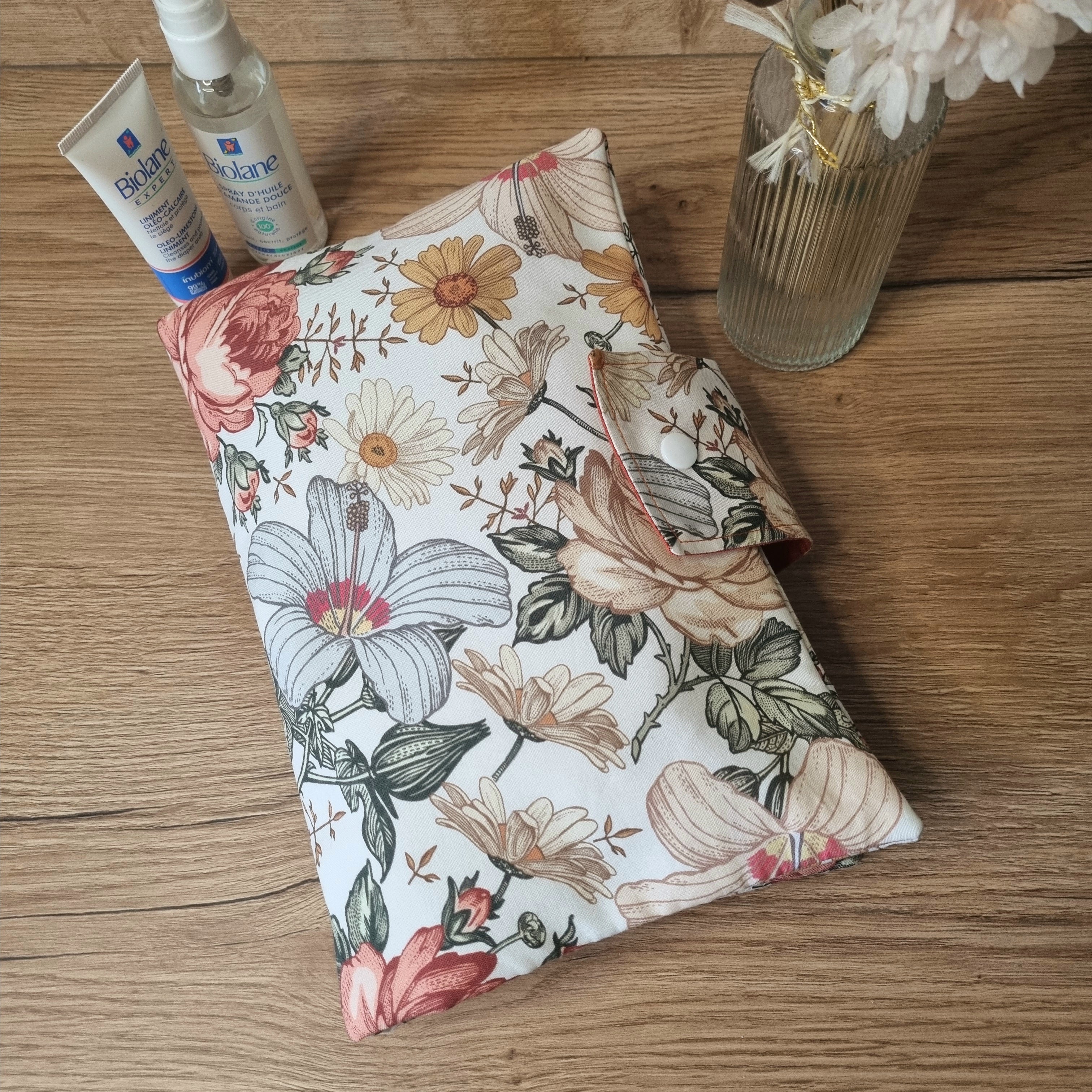 Pochette à langer nomade •Fleurs Vintage•