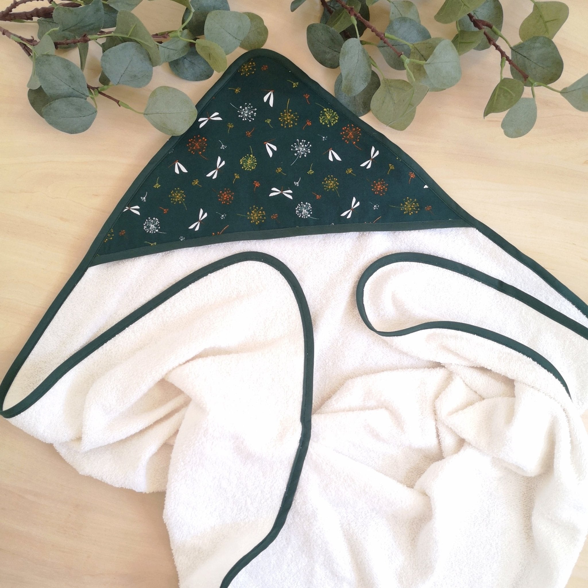 Cape de bain personnalisable "Libellules" - Babychouettecouture
