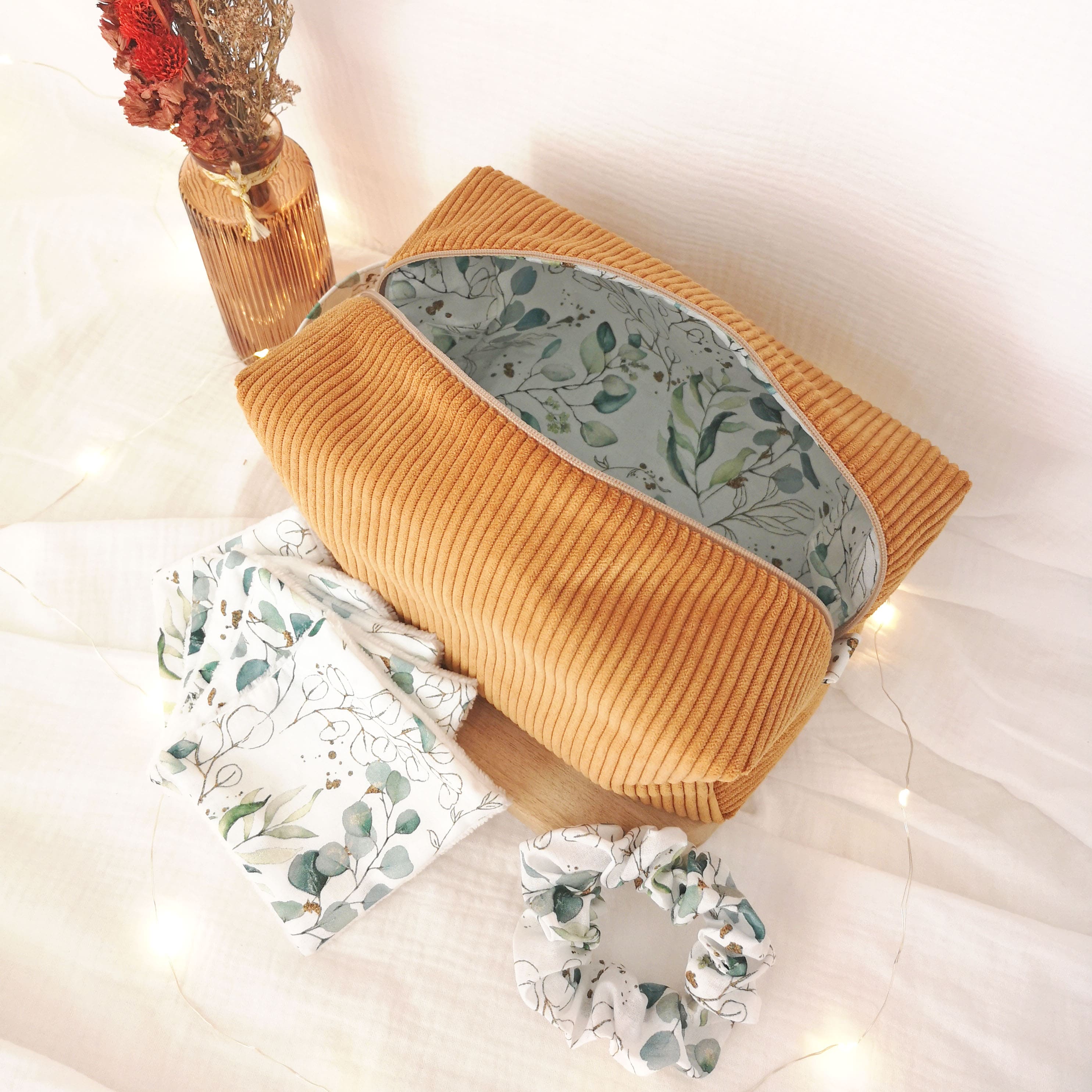 Ensemble de toilette •Auxane•