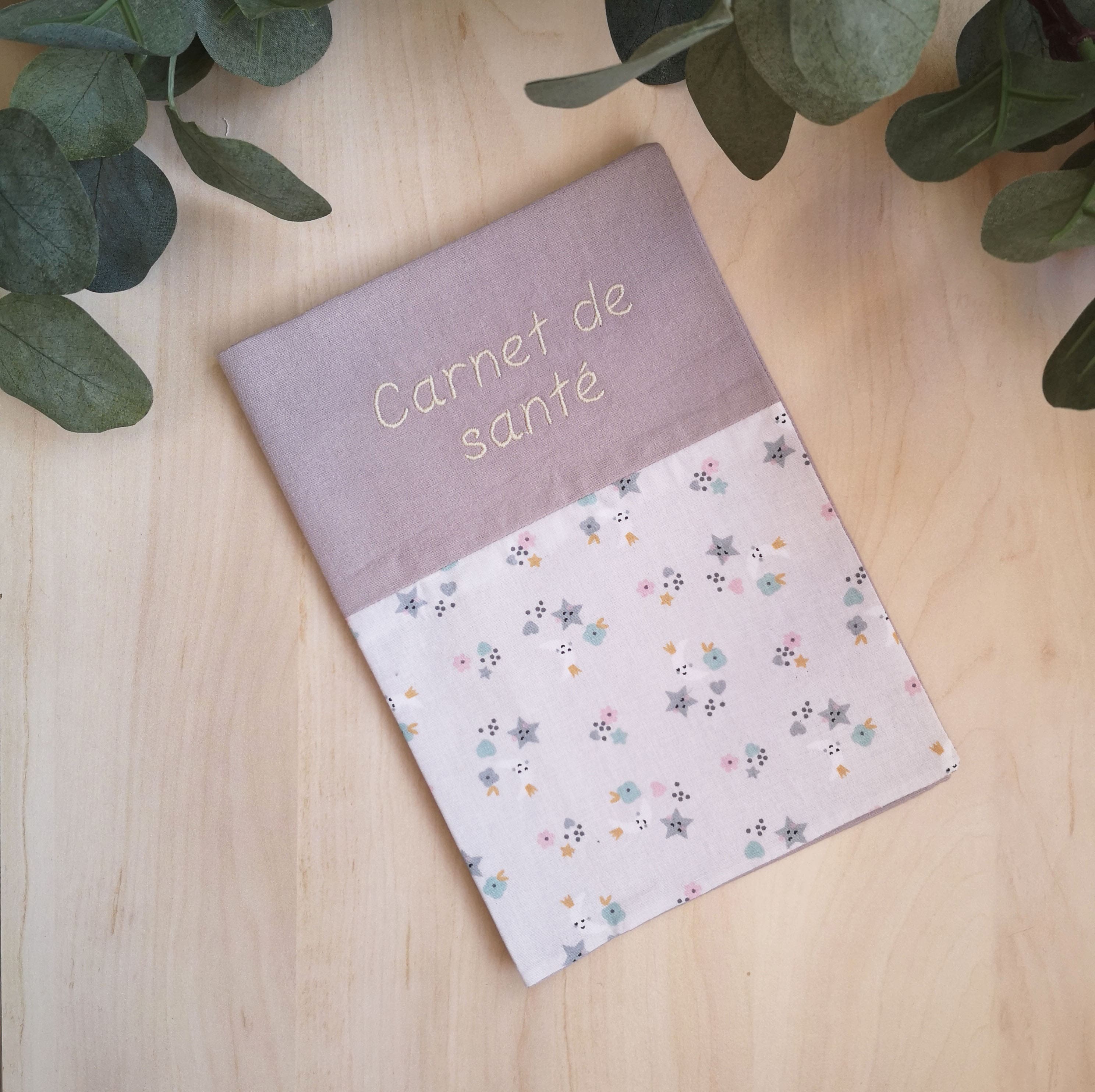 Protège Carnet de santé personnalisable •Étoiles & Lunes•