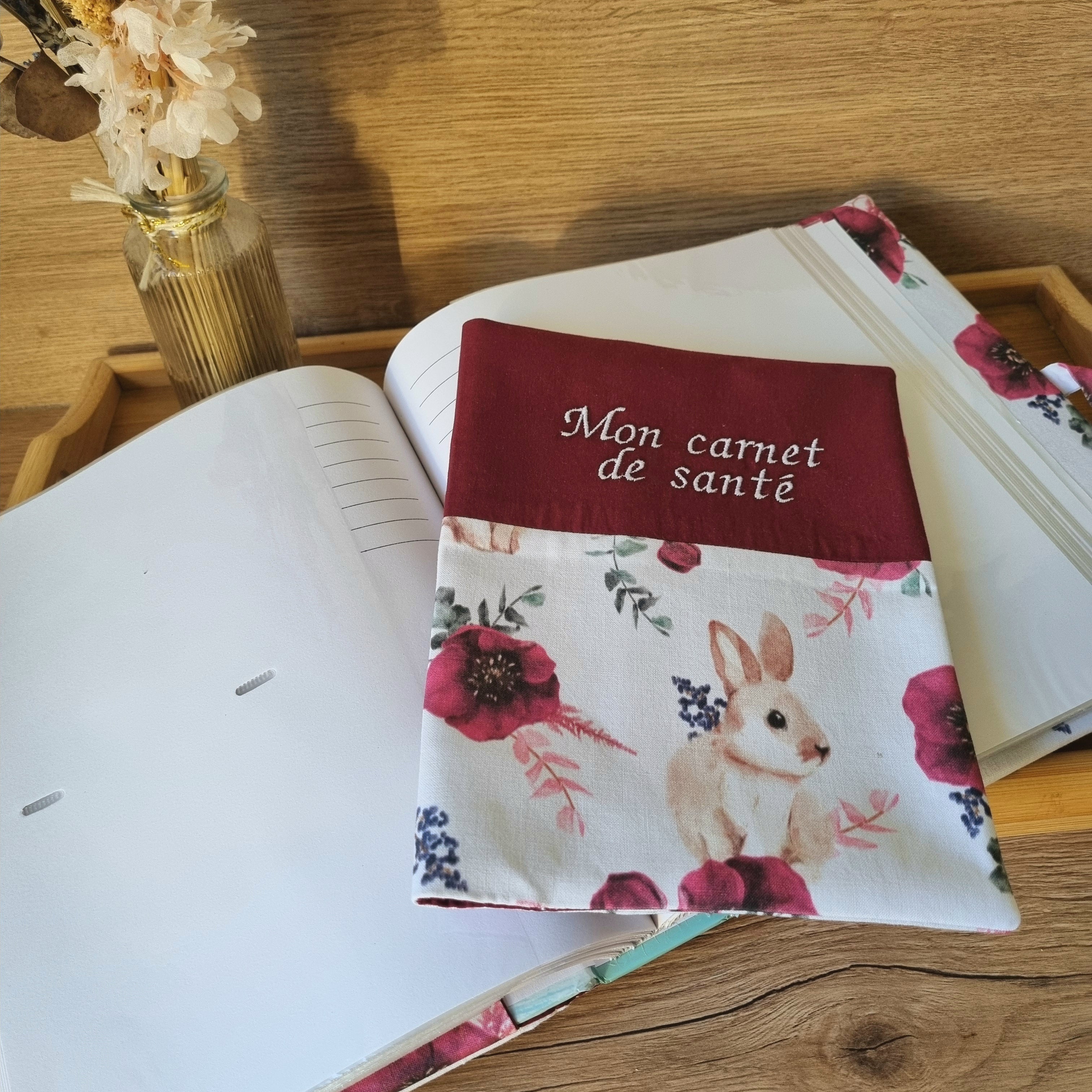 Coffret naissance Album photo + carnet de santé •Lapin Coquelicot•