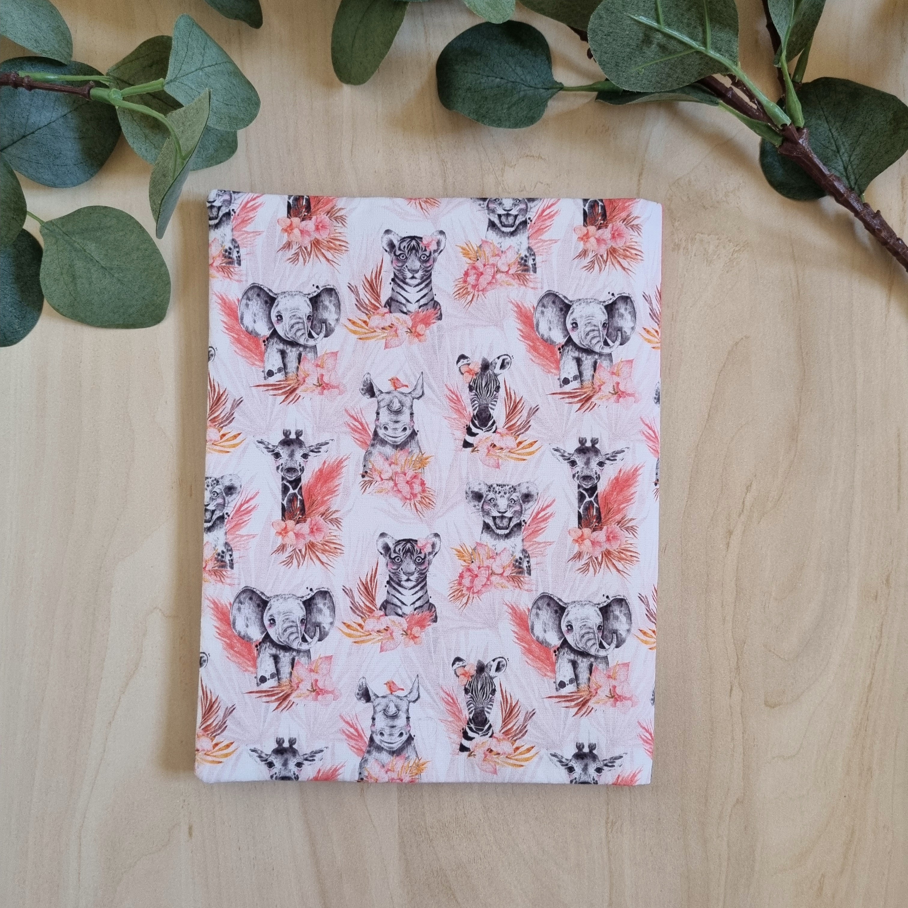 Protège Carnet de santé personnalisable •Lion Rose•