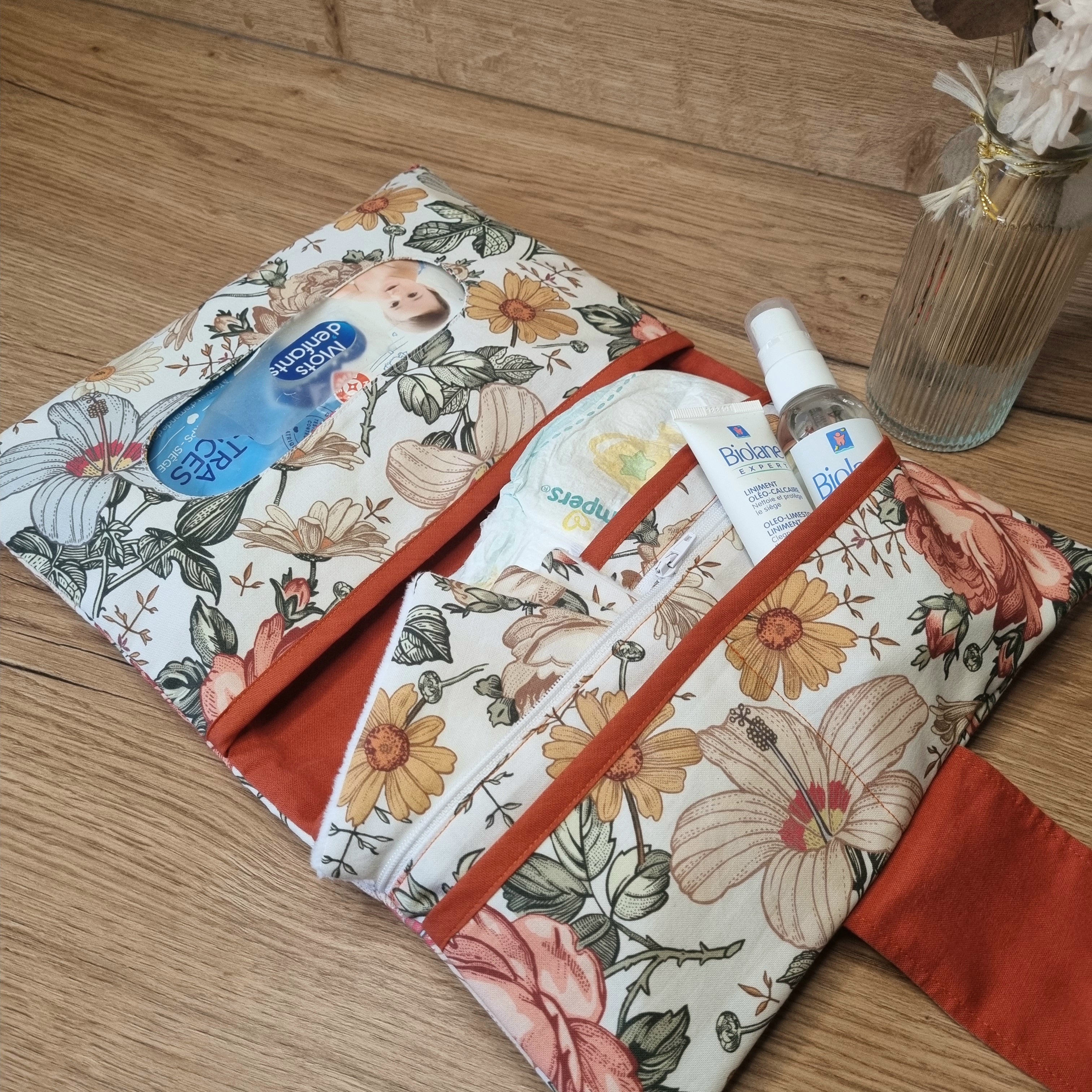 Pochette à langer nomade •Fleurs Vintage•