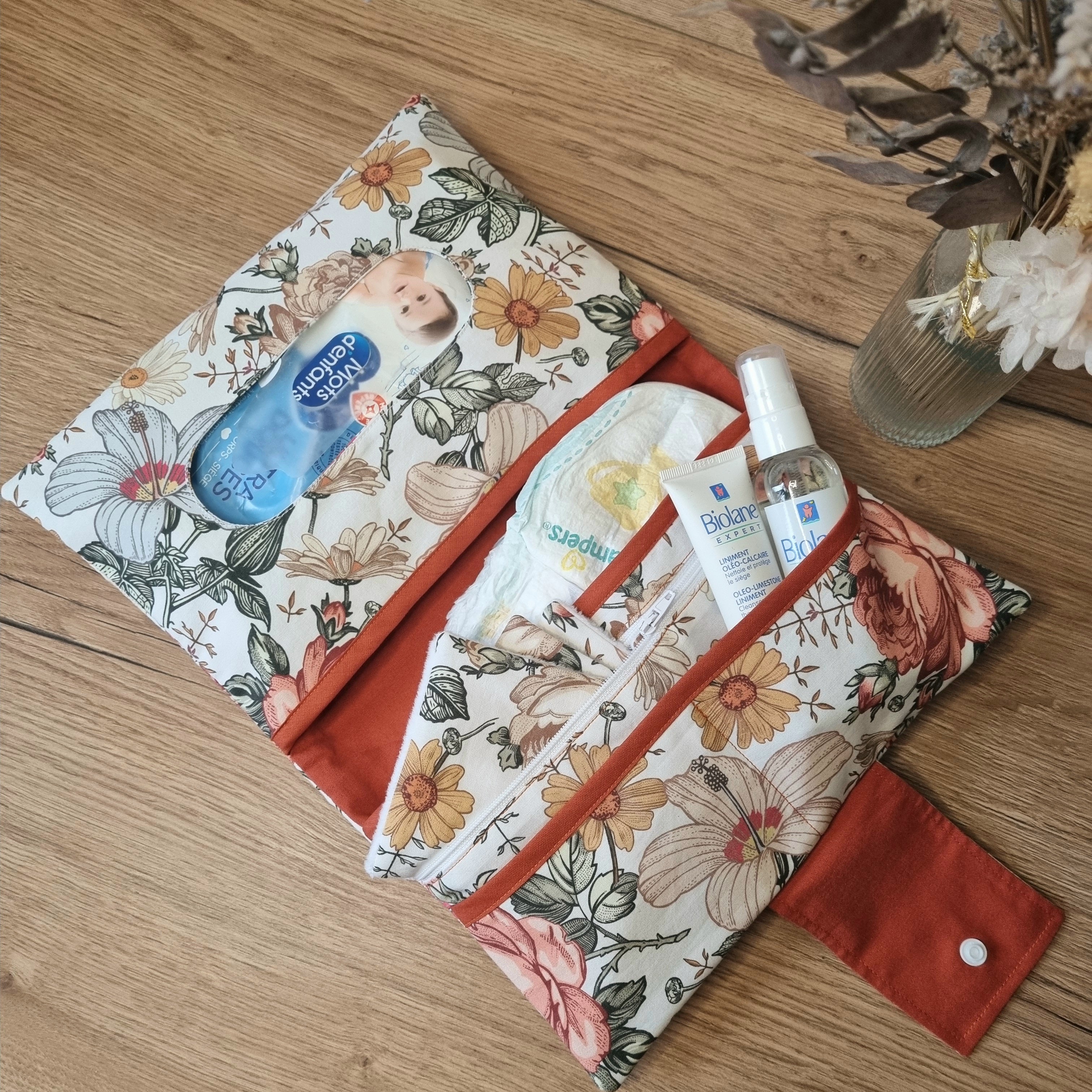 Pochette à langer nomade •Fleurs Vintage•