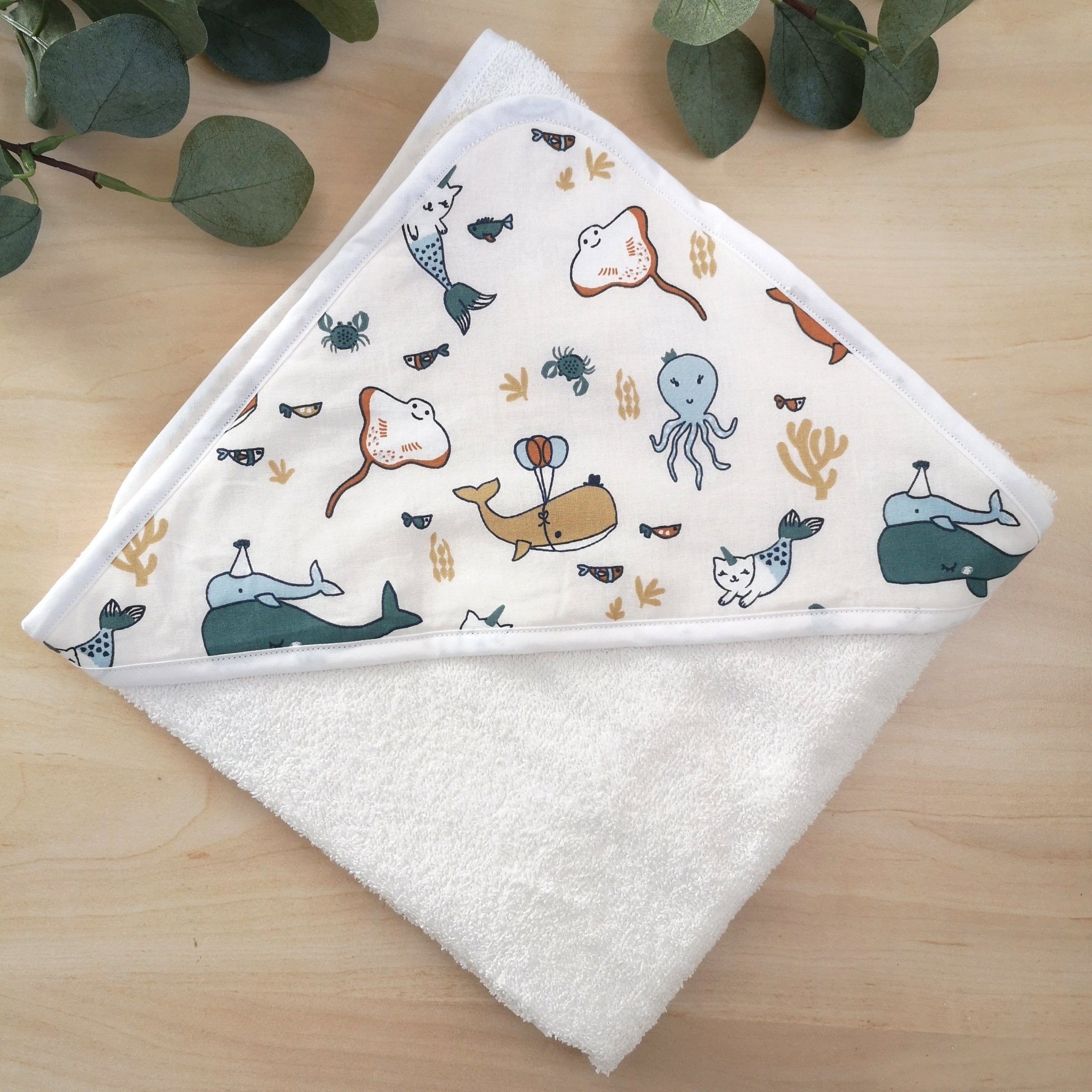 Cape de bain personnalisable "Animaux Marins" - Babychouettecouture